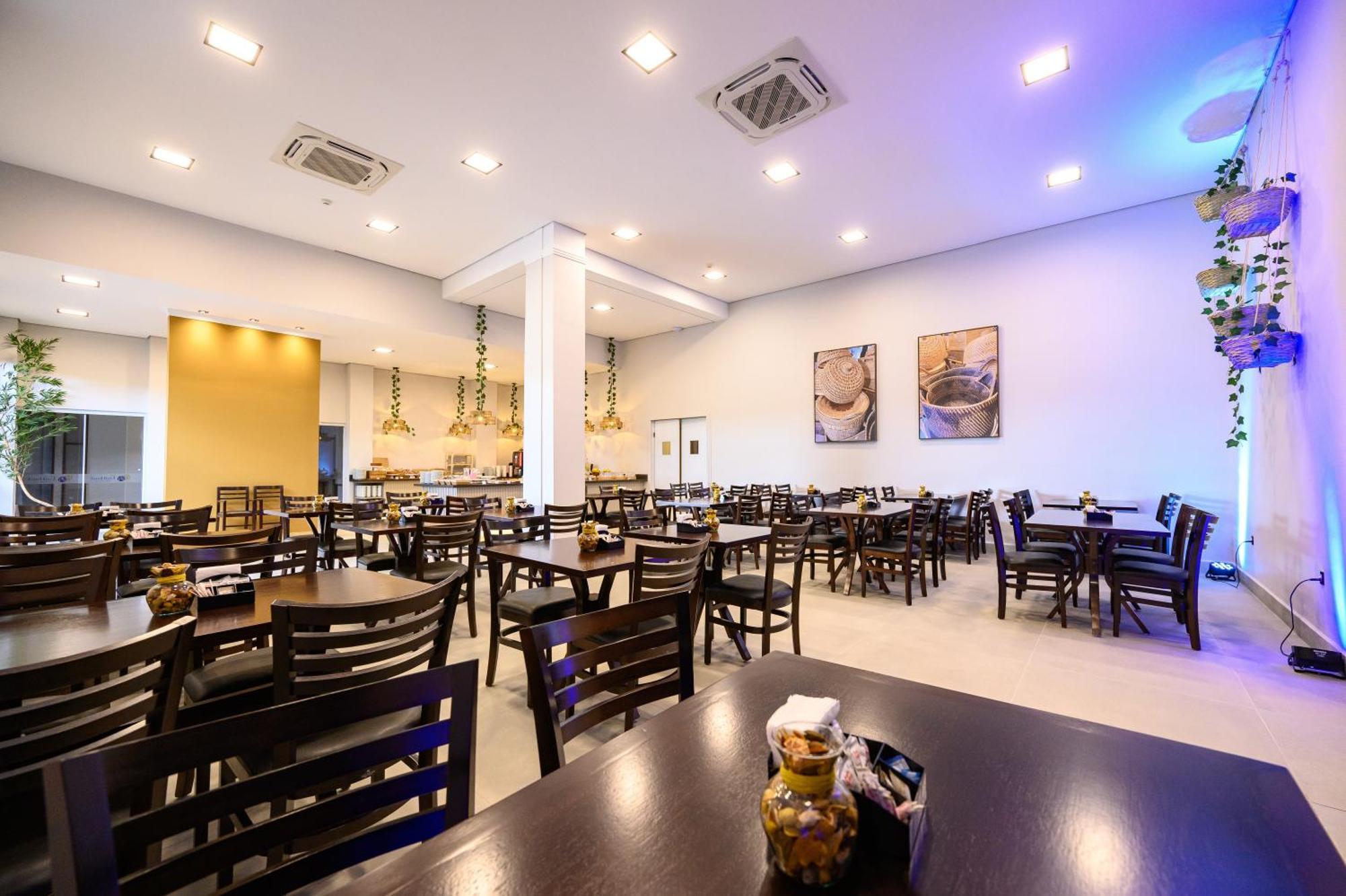 סלטו Unihotel Salto מראה חיצוני תמונה
