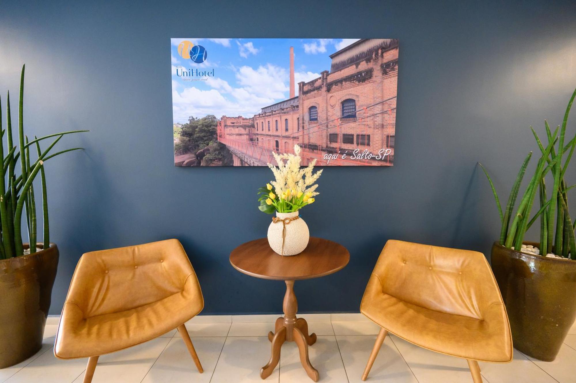 סלטו Unihotel Salto מראה חיצוני תמונה