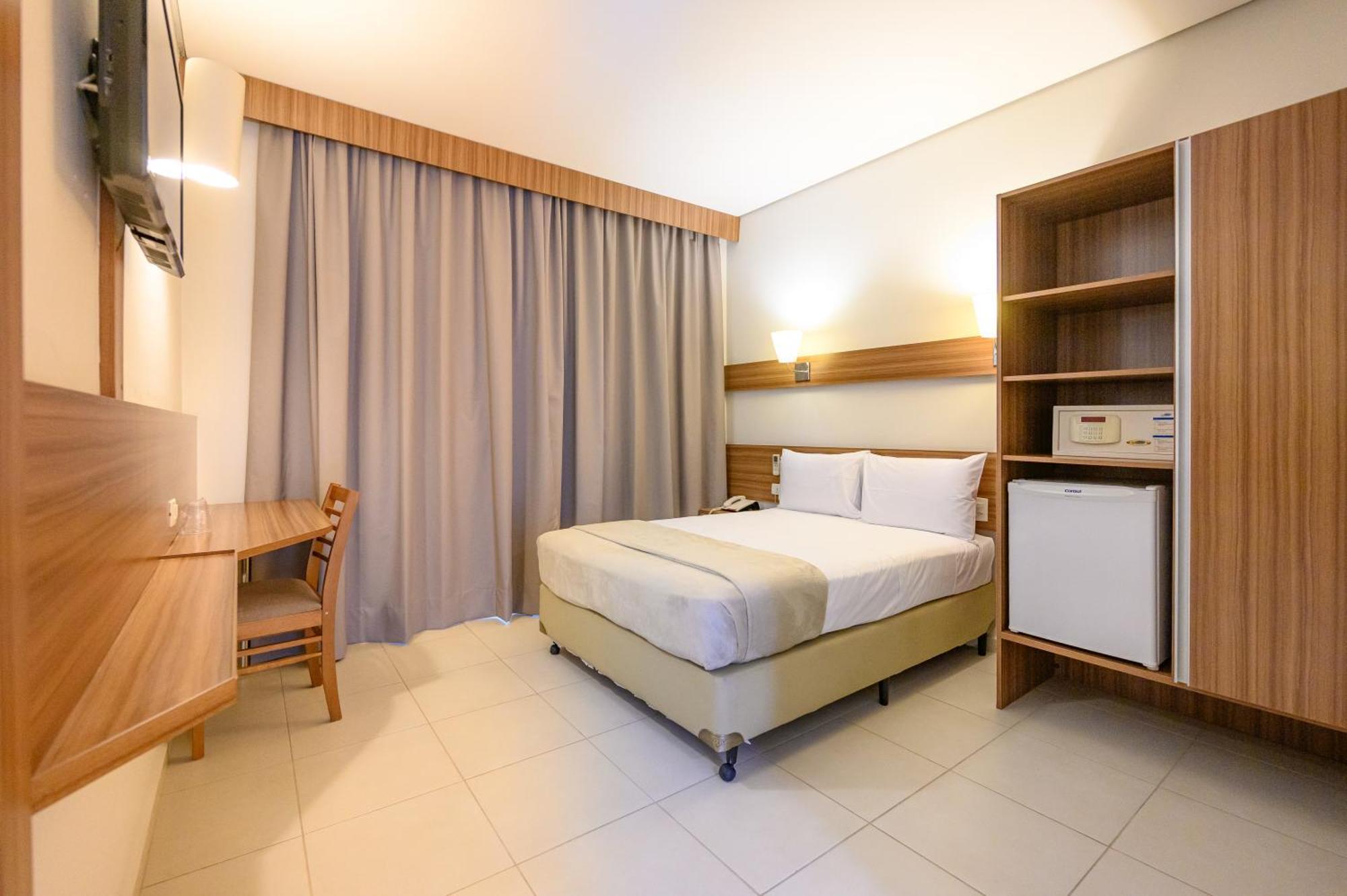סלטו Unihotel Salto מראה חיצוני תמונה
