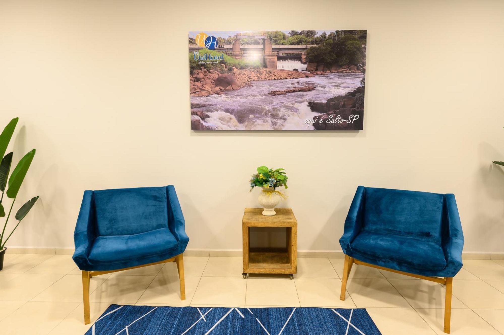 סלטו Unihotel Salto מראה חיצוני תמונה