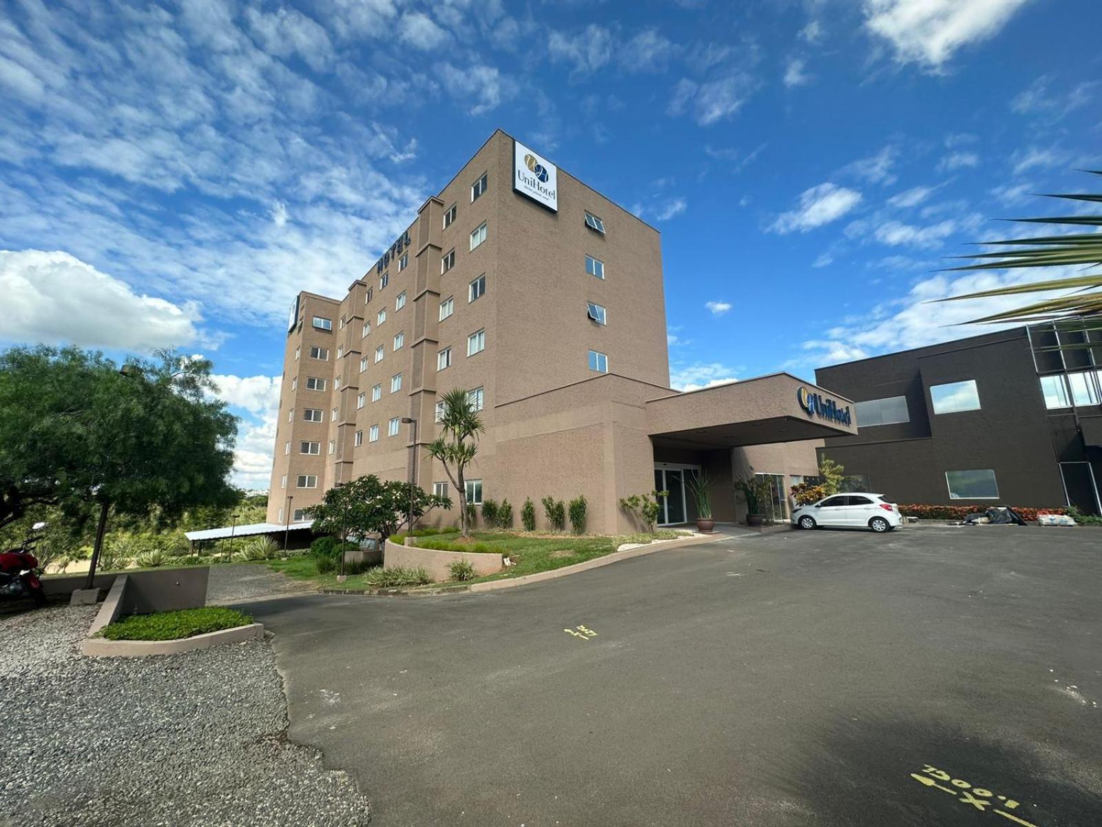 סלטו Unihotel Salto מראה חיצוני תמונה